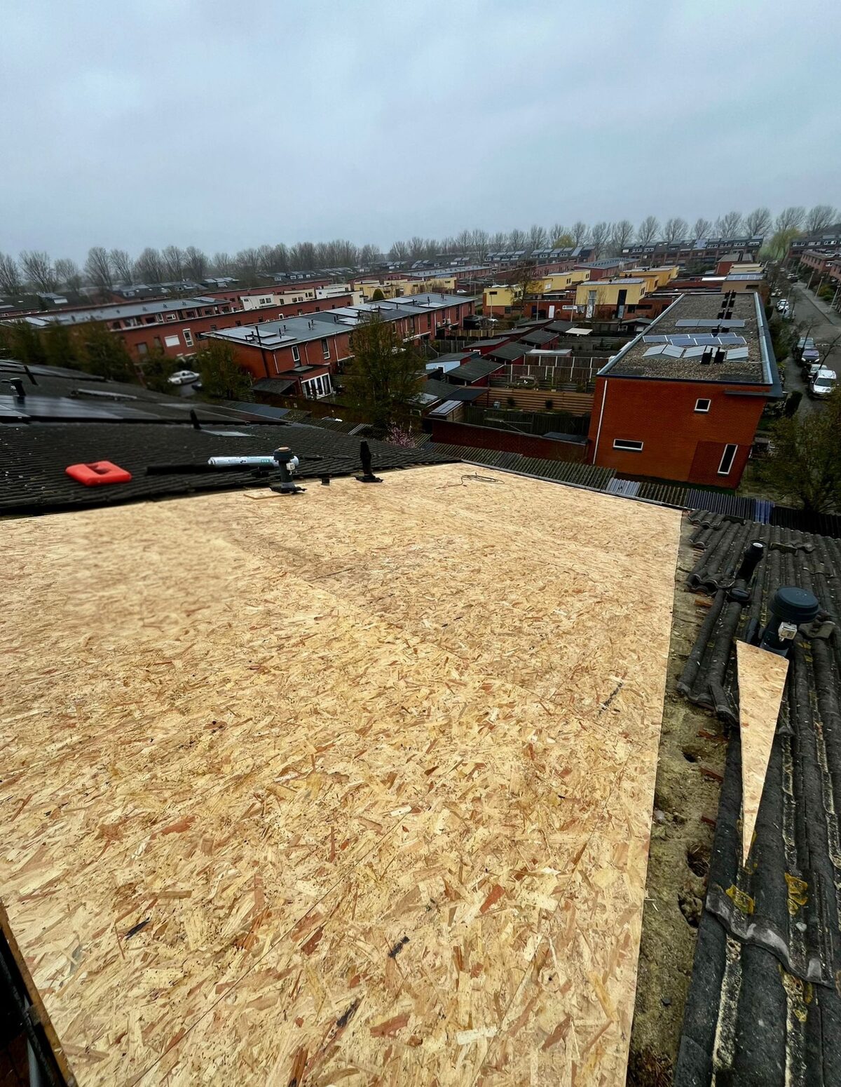 Vervangen dakbeschot in Stadshagen